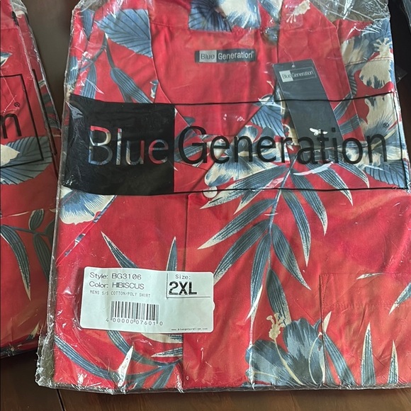 Blue Generation Red Floral Men's Casual Button Down Shirt - Picture 2 of 2